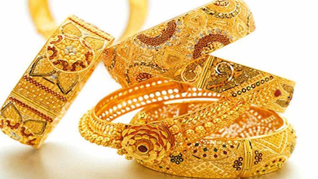 বিশ্ববাজারে স্বর্ণের দামে নতুন রেকর্ড