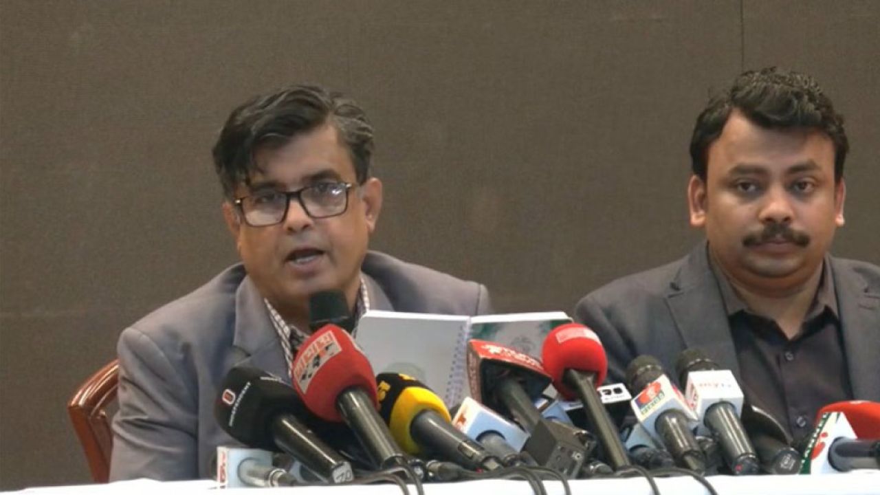 এক হচ্ছে স্বাস্থ্যের দুই বিভাগ