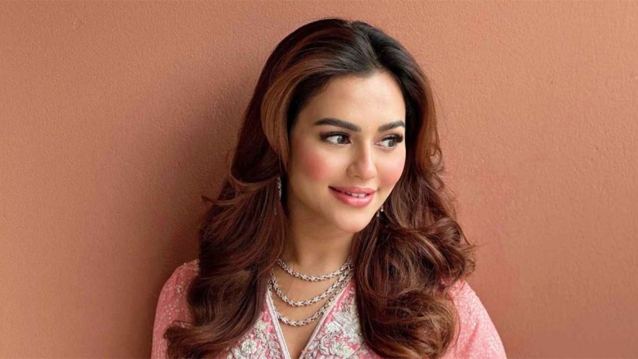 জেল থেকে ফেরার পর আর যোগাযোগ করেননি প্রেমিক-নুসরাত