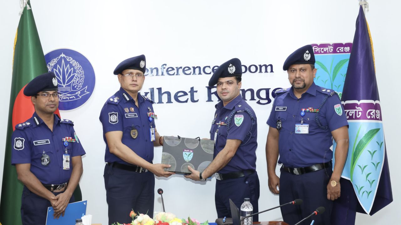 সিলেট রেঞ্জে বিয়ানীবাজার থানার সাফল্য, প্রথম স্থান অর্জন করেছেন ওসি ওমর ফারুক 