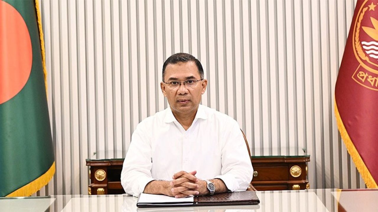 দুর্যোগ ও বন্যায় প্রশাসনকে জনগণের পাশে থাকার নির্দেশ প্রধানমন্ত্রীর