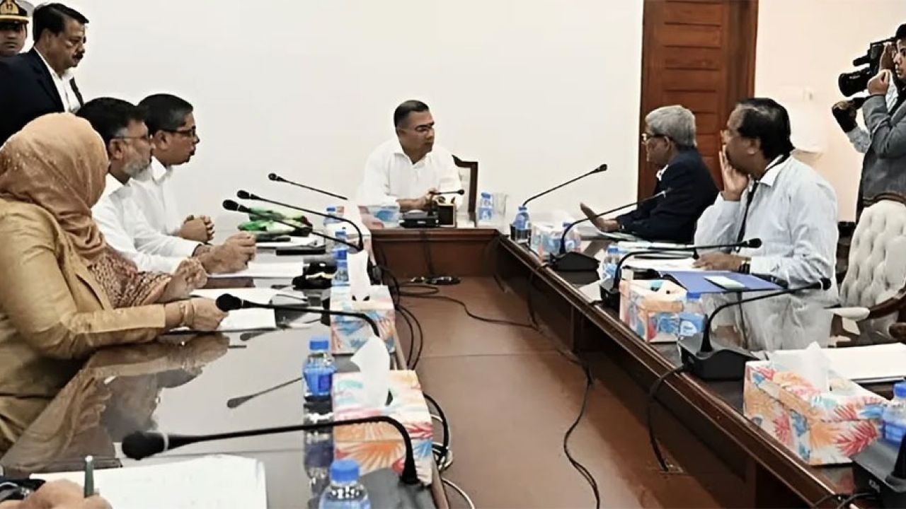 রাজধানীর বর্জ্য থেকে বিদ্যুৎ উৎপাদনে প্রধানমন্ত্রী তারেক রহমানের নির্দেশ