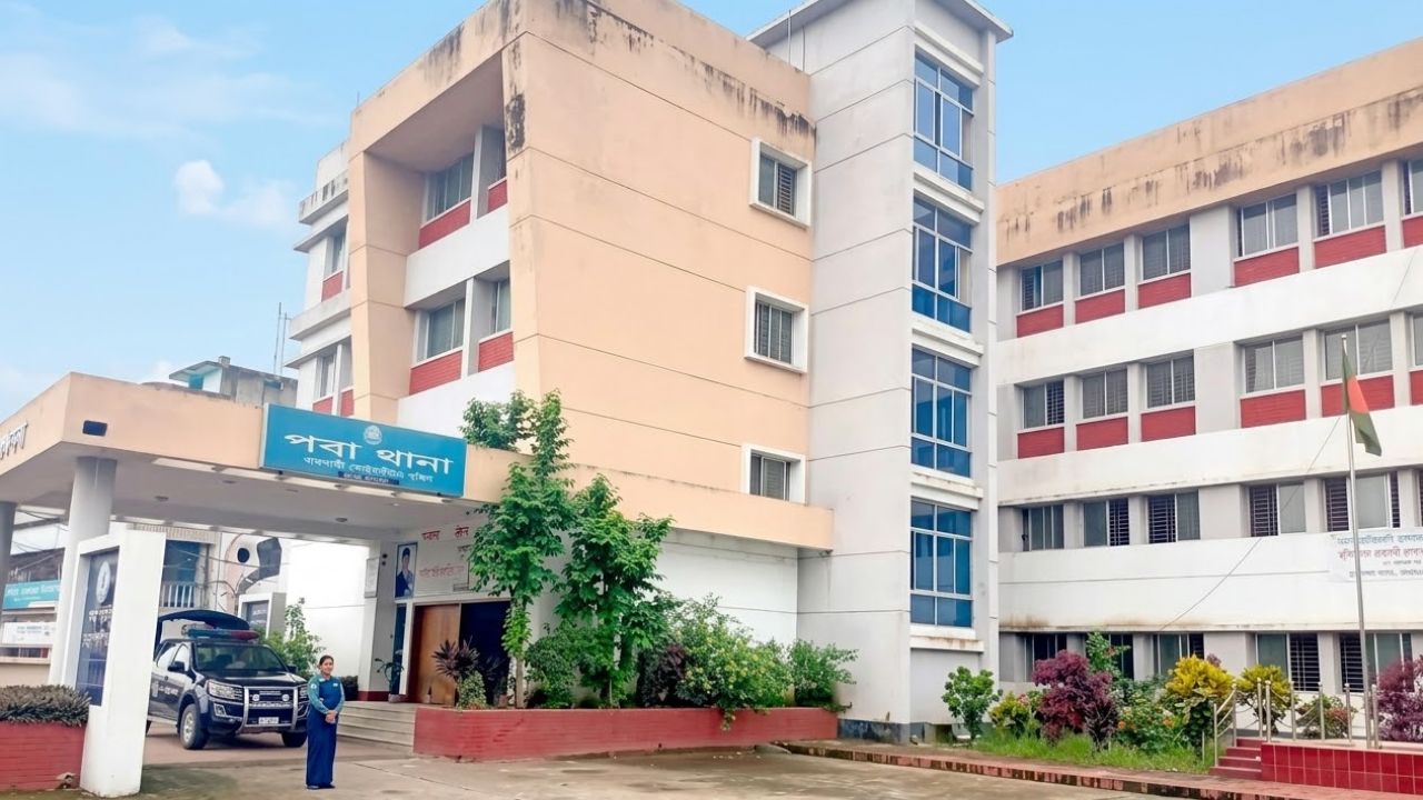 বাবা-ছেলের ঝগড়া থামাতে গিয়ে হাশুয়ার কোপে চাচা নিহত
