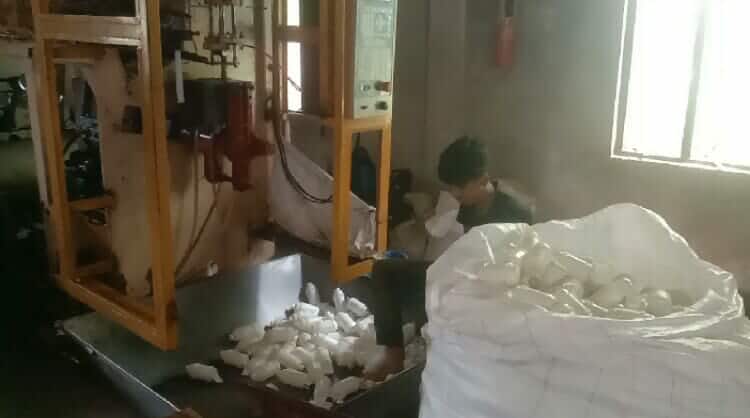 রাজশাহীতে অবৈধ প্লাস্টিক কারখানা, স্বাস্থ্য ঝুঁকিতে সাধারন মানুষ