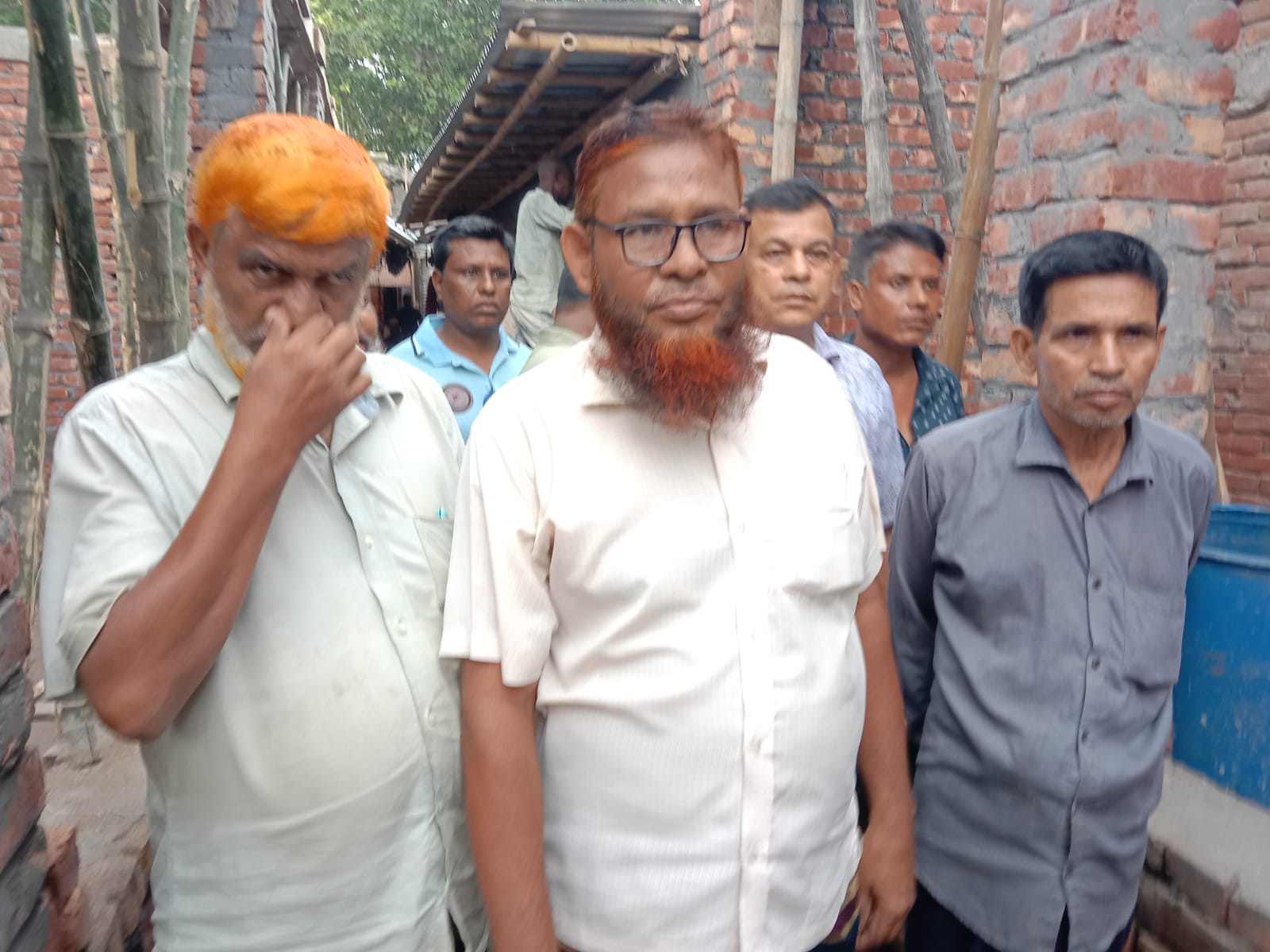 সরকারি জায়গায় দোকানঘর নির্মাণ নিয়ে অপপ্রচার: স্থানীয় প্রশাসন ও জনপ্রতিনিধিরা বলছেন ভিত্তিহীন ও উদ্দেশ্যপ্রণোদিত