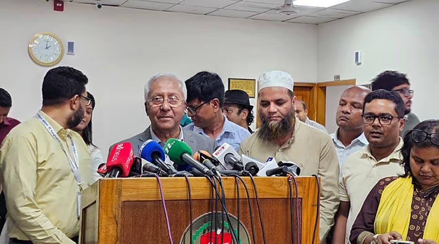 জাতীয় নাগরিক পার্টি শাপলা প্রতীক নিয়ে অনড় , ইসির সাফ না